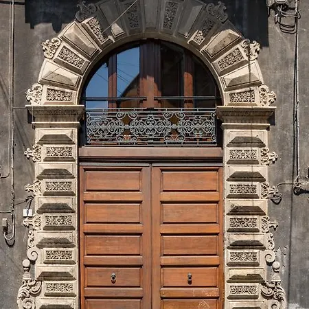 Nocleg ze śniadaniem Palazzo Tornabene